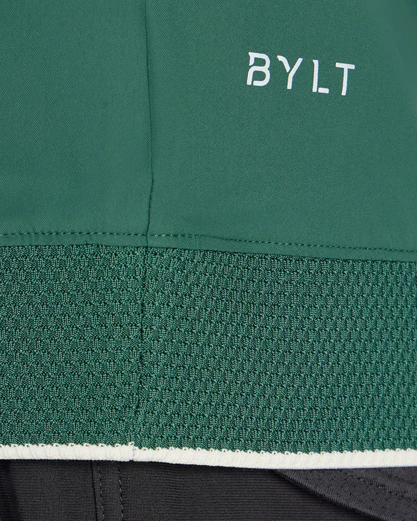 Arc Lightweight V-Neck Pullover