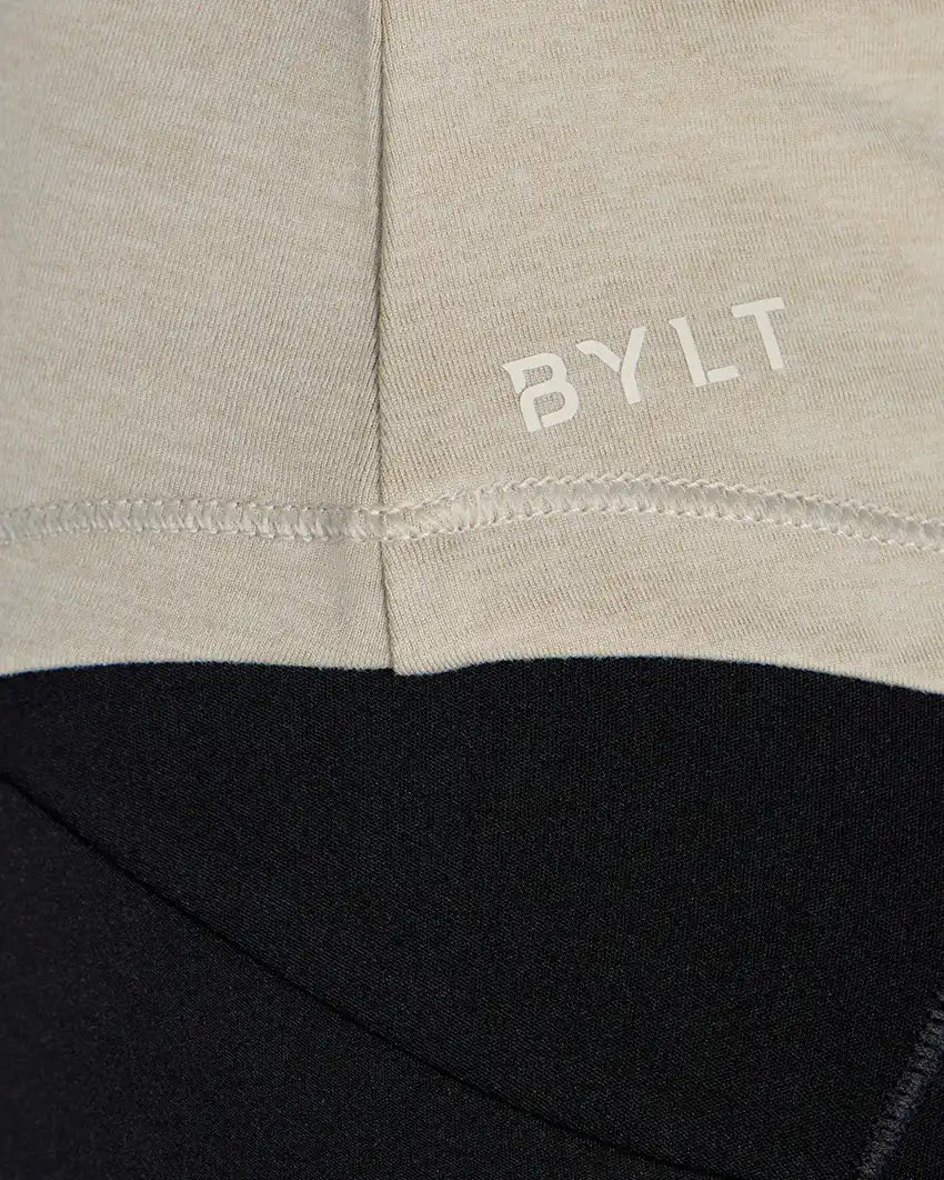 Women's In-Step Fitted Drop-Cut