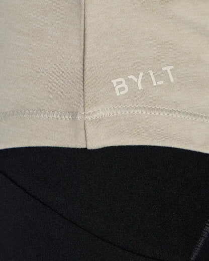 Women's In-Step Fitted Drop-Cut