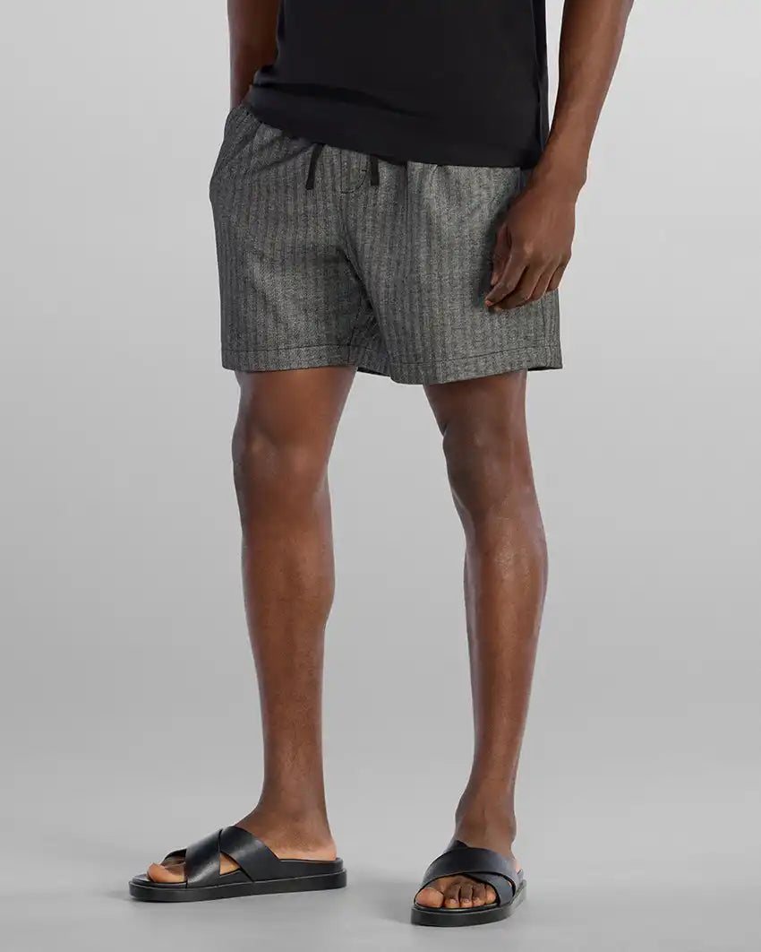 Lightweight Herringbone Volley Short