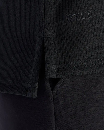 Micro Rib Short Sleeve Split-Hem