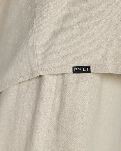 Women's Back to Basics Linen Button Down