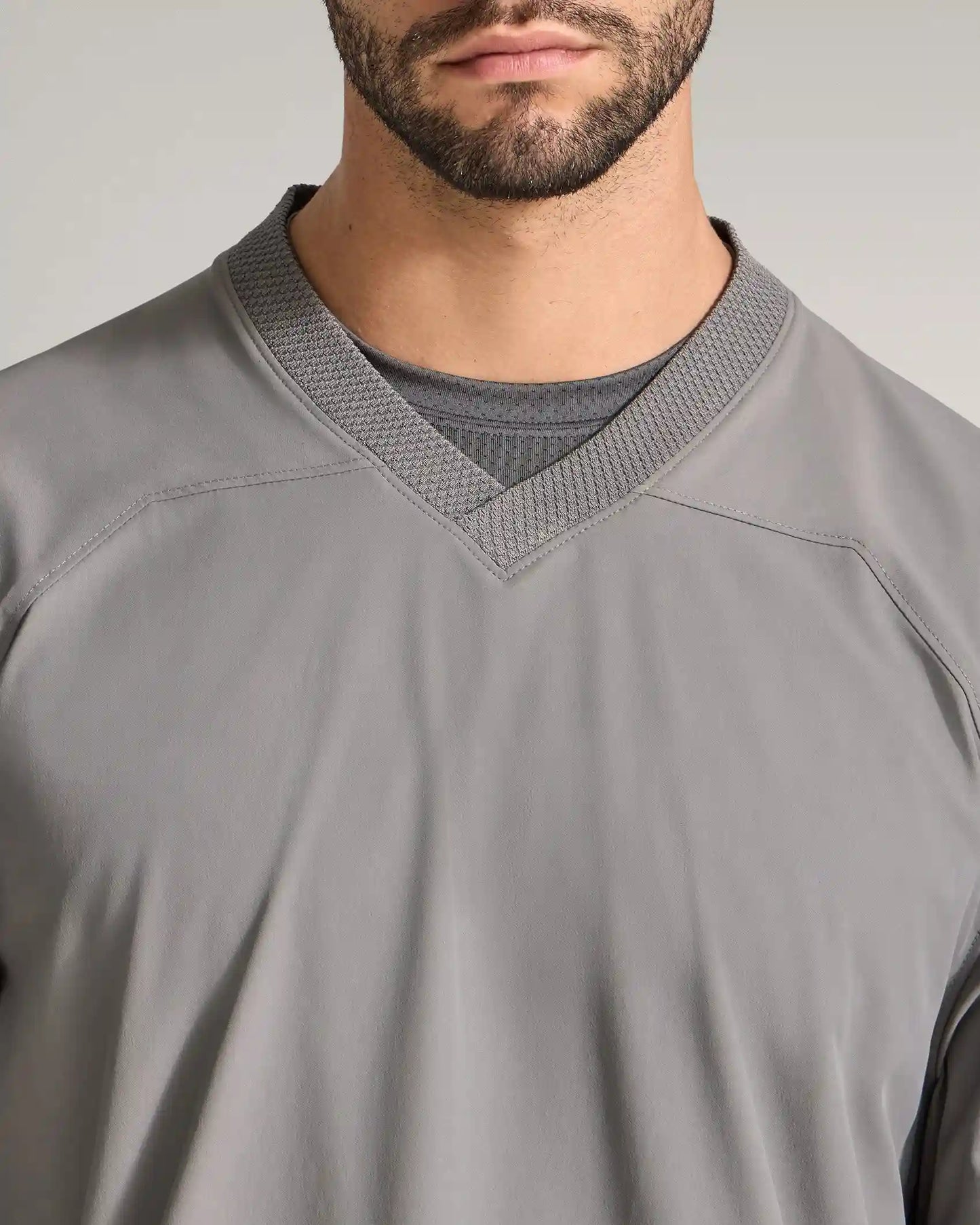 Arc Lightweight V-Neck Pullover