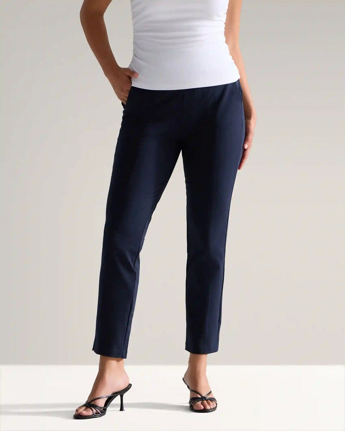 Women's Everyday Slim Ankle Pant