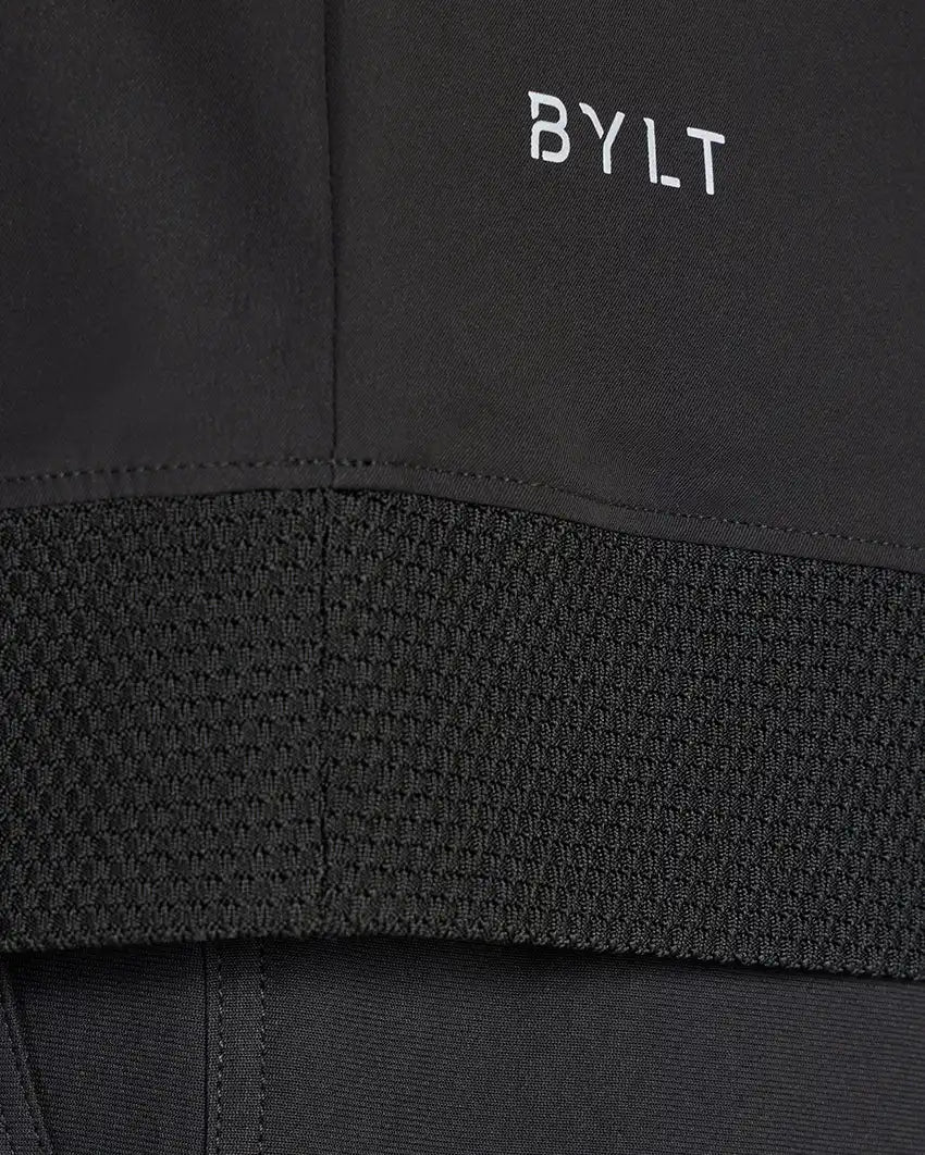Arc Lightweight V-Neck Pullover
