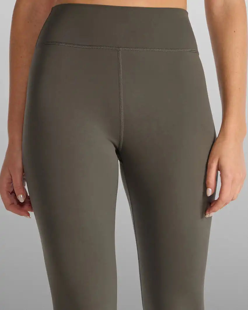 Balm High-Waist Legging