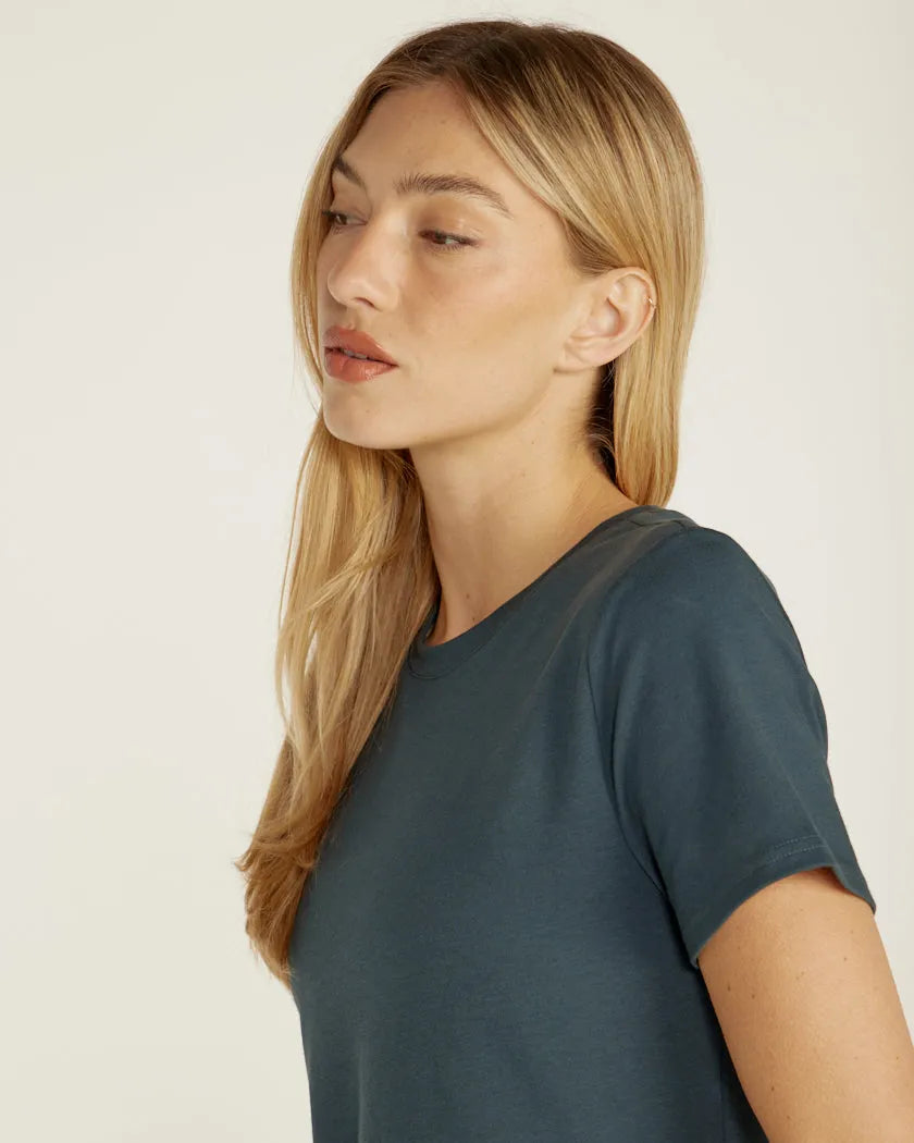 Drift Straight Hem Tee