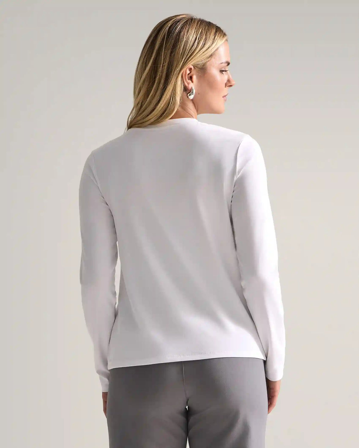 Women's Everyday Classic Fit Long Sleeve