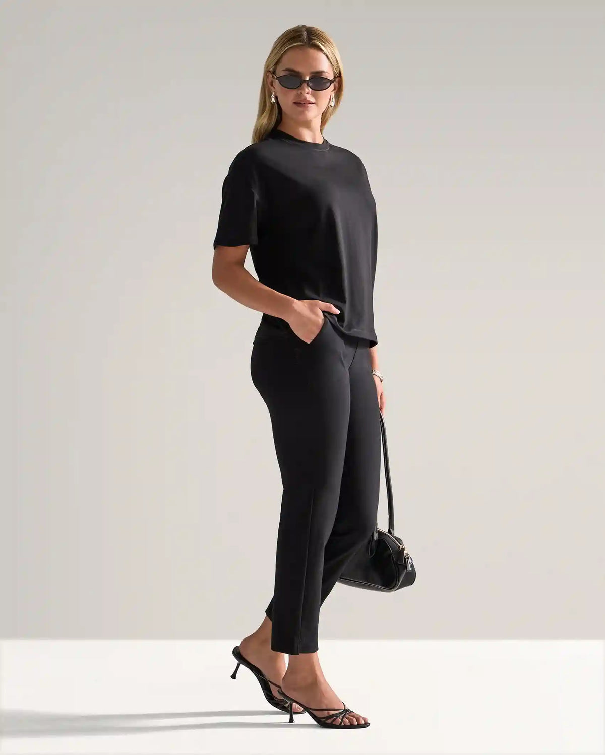 Women's Everyday Slim Ankle Pant