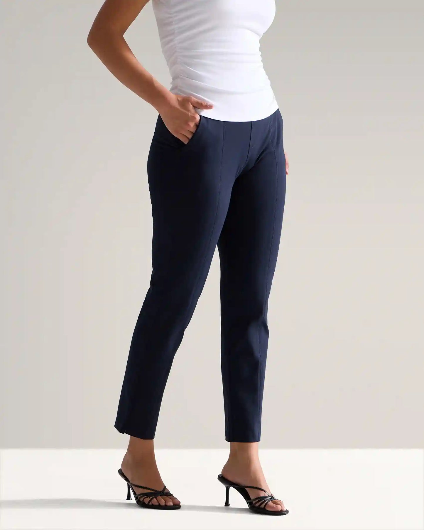 Women's Everyday Slim Ankle Pant